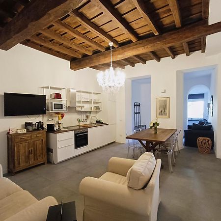 דירות רומא La Tua Casa A Viadelcorso מראה חיצוני תמונה